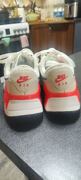 Кросовки Nike в отличном состоянии