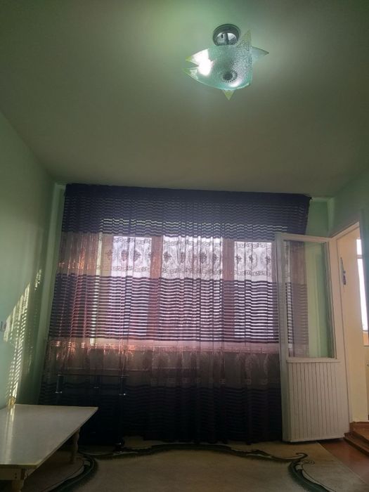 Srochna Marhabo Atlas oldida 2 xonalik 4-etaj uy ijaraga beriladi.