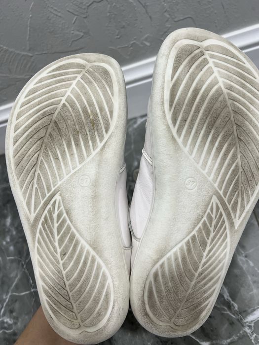 Босоногие кроссовки