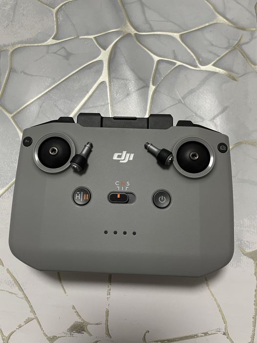 DJI neo дрон новый исползовалься 3 раза