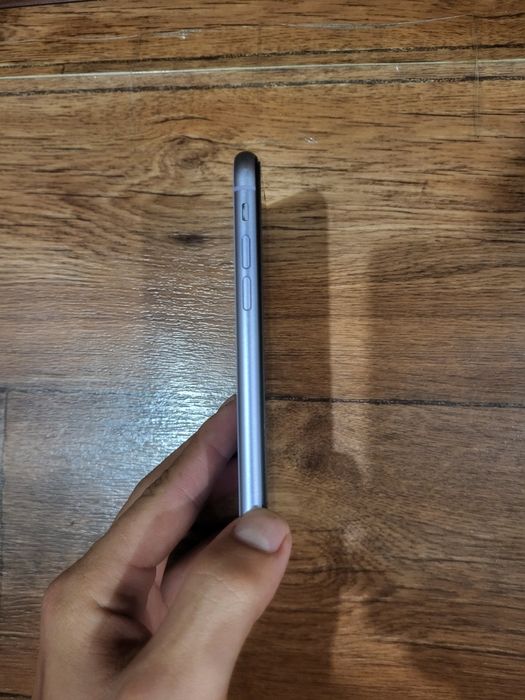 Телефон iPhone 11 срочно срочно