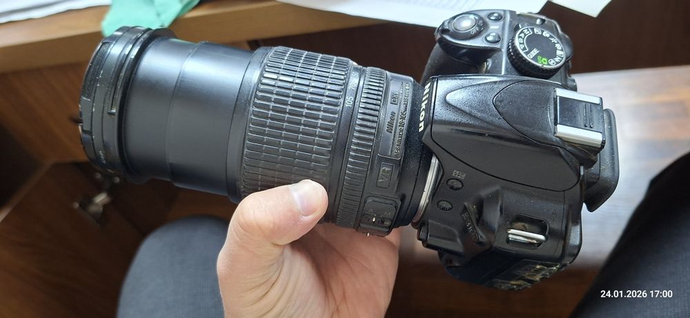 Nikon D3100 sotiladi