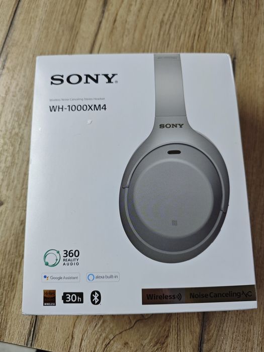 Наушники Sony WH-1000XM4 серебристый