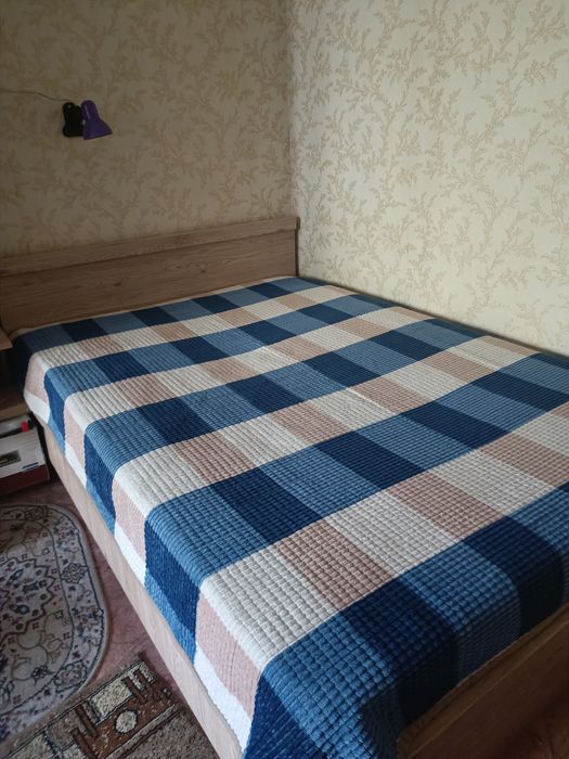 Продаю кровать Евро мебель