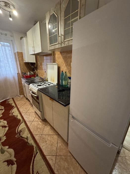 Vand apartament 2 camere, Et. 1 - Zona cenrala