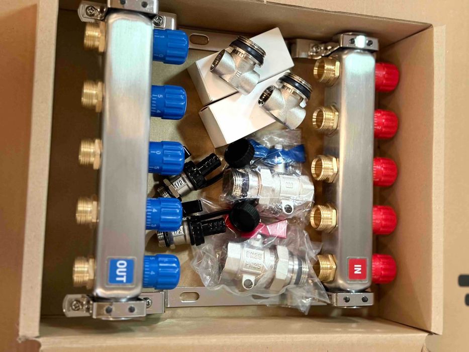 Колектор за конвектор GIACOFLOOR | комплект с кранове и обезвъздушител