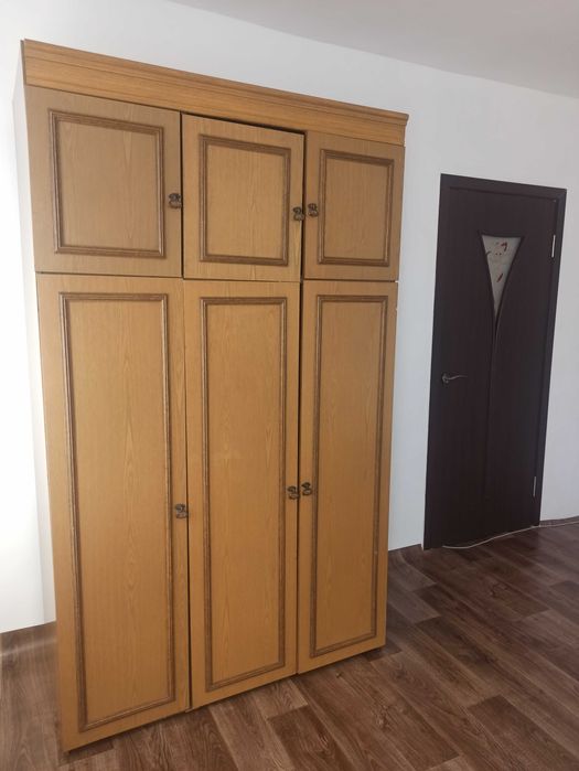 Продам шифонер в спальню