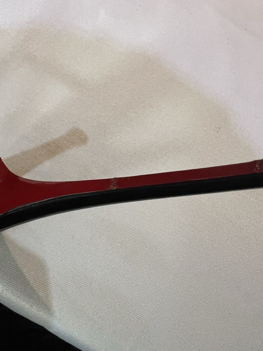 Christian Louboutin обувки