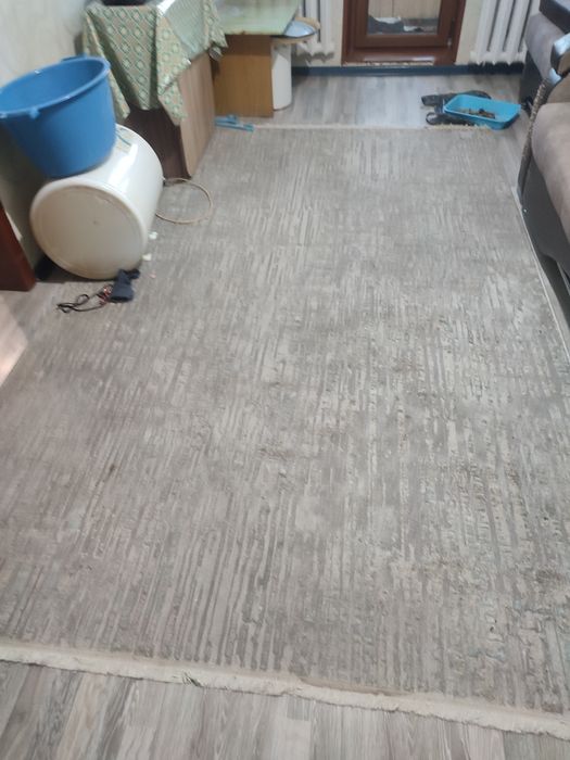 Продаю ковёр срочно