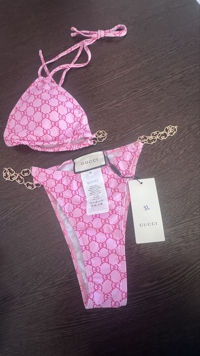 Costum de baie Gucci nou cuneticheta