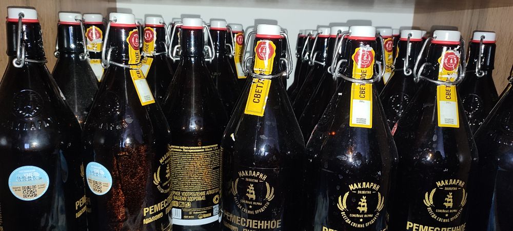 Бутылки с бугельнай пробкой