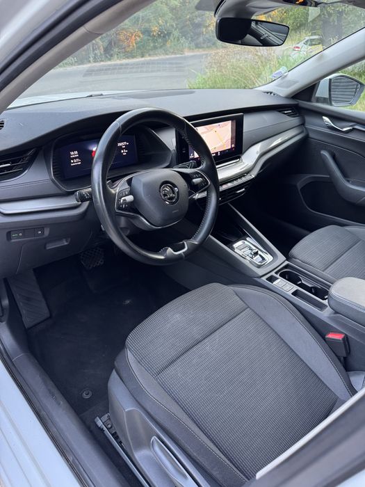 SKODA Octavia 2023 — imagine 5