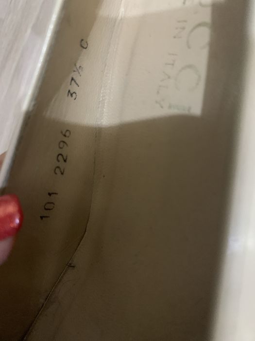 Оригинални дамски обувки Gucci номерът е 37 1/2