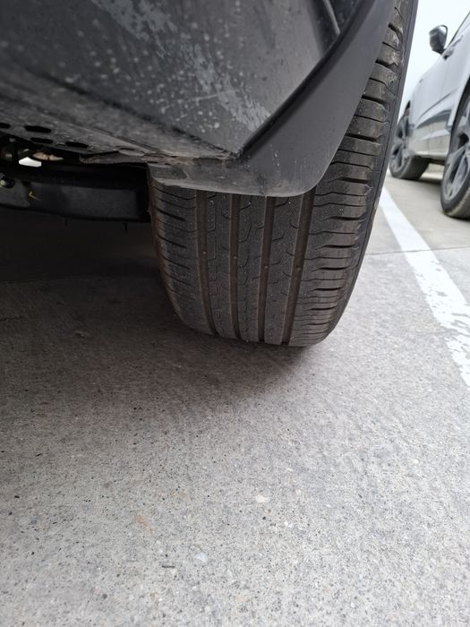 Continental 235/55 R18 V XL EcoContact 6