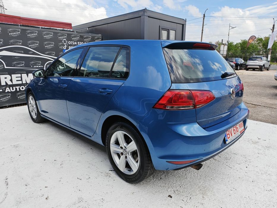 Volkswagen Golf 7 / 1.6 TDI 105 CP *GARANȚIE* Scaune încălzite / Dublu Climatronic /*RATE*