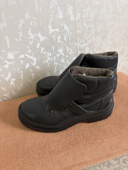 Продаю Ботинки рабочие