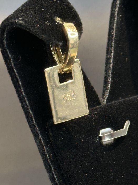 Золото 585  Серьги