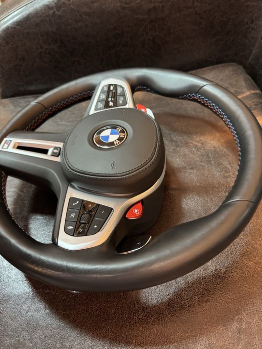 Оригинален волан м8 с айрбаг