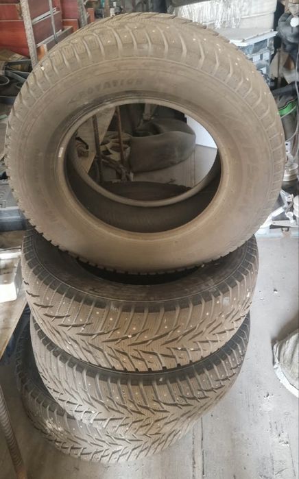 Шины, колеса на Прадик 265/65/R17