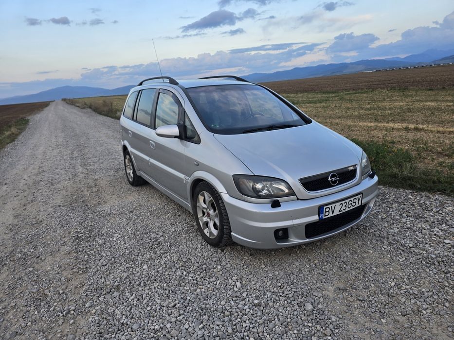 Opel Zafira A OPC