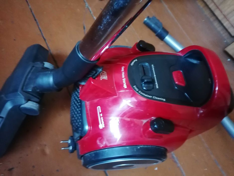 Пылесос - контейнер Bosch стаканчик