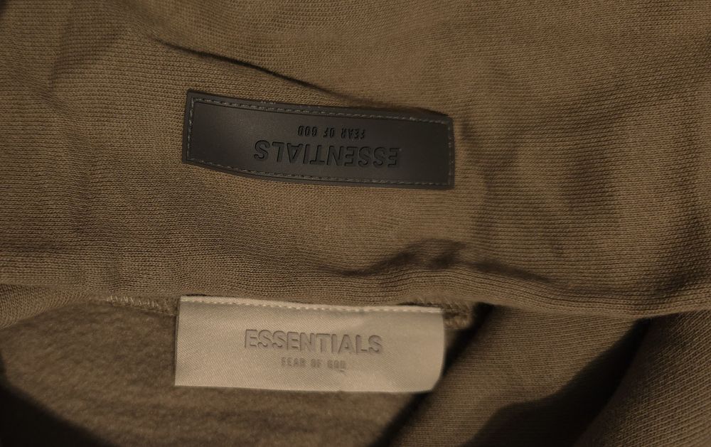 Fear Of God Essentials суичър