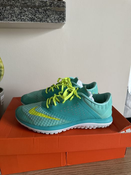 Nike Womens FS Lite Run - 38.5