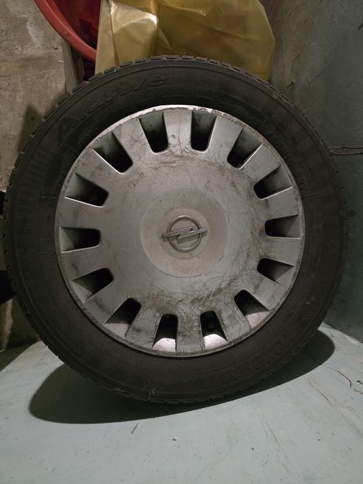 Cauciucuri vara 2021 175/65/R14 82T rulaj 5000km