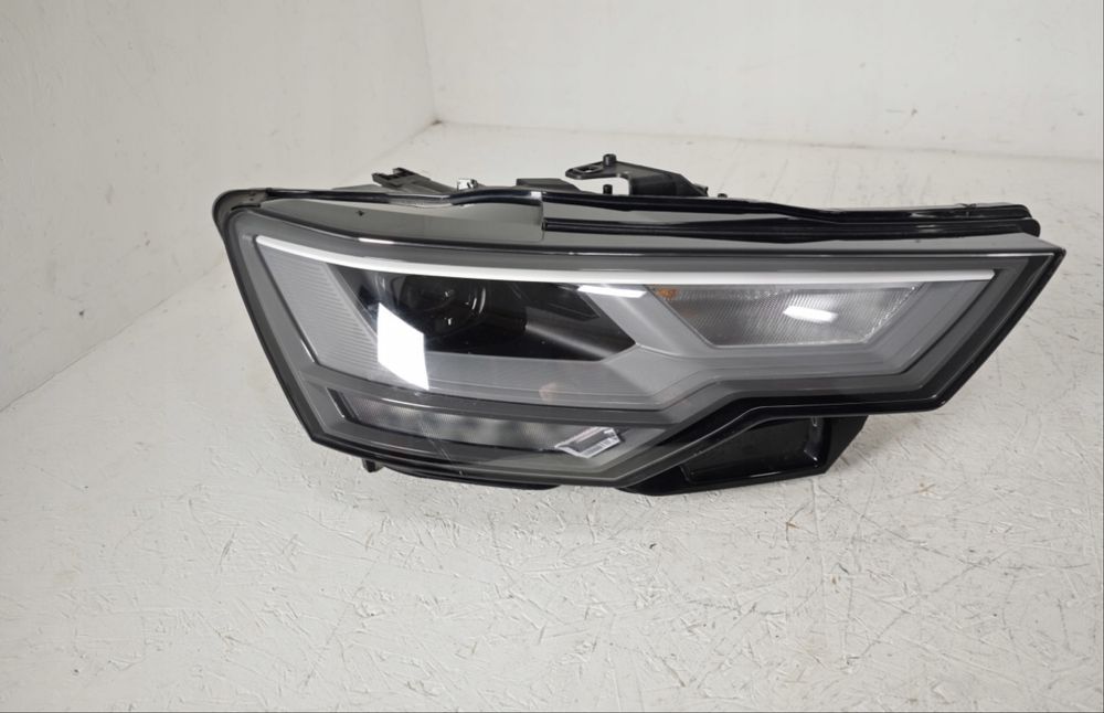 Десен фар Ауди А6 Ц 8 AUDI A6 C8 4K0 2018- full led 4K0941034 Europa