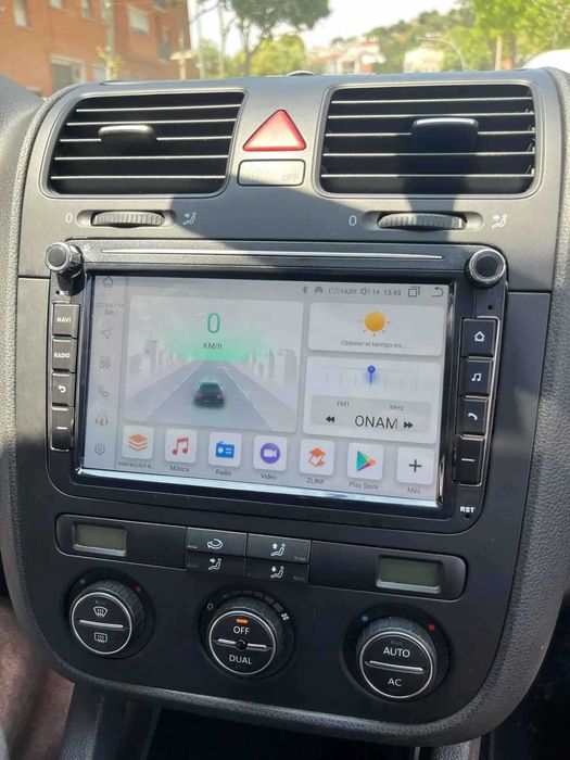 Navigație Android 4GB RAM VW/Seat/Skoda – CarPlay & Android Auto, QLED