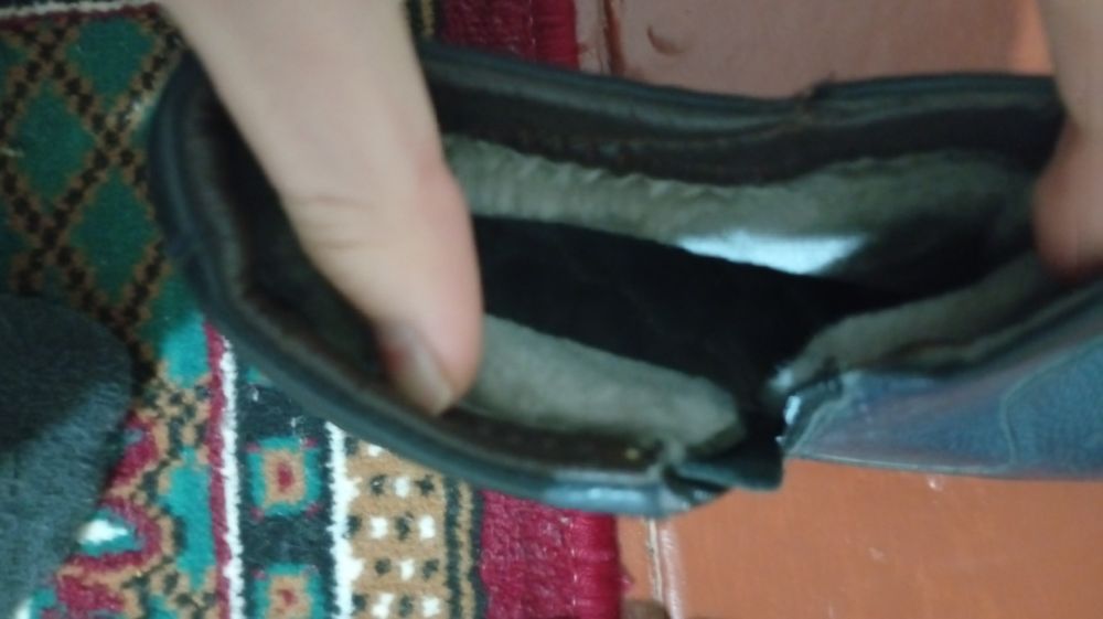 Продаются сапоги