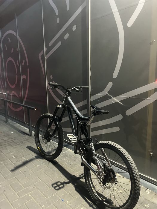 vand spwcialized big hit 1