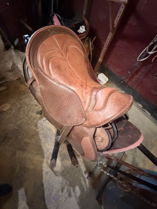 Продам седло ертокым