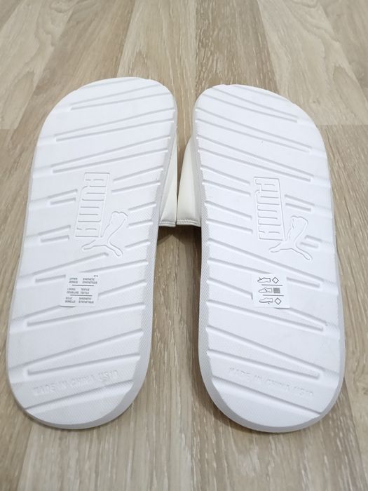 Adidași Șlapi Puma mărime 41-42