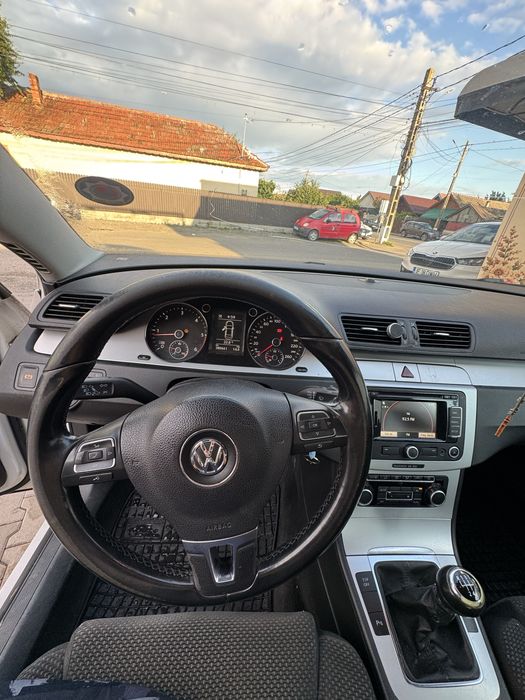 Volkswagen passat b6 1.6 an 2010
