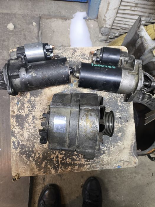 Запчасти для Ауди 100 с4 2.3