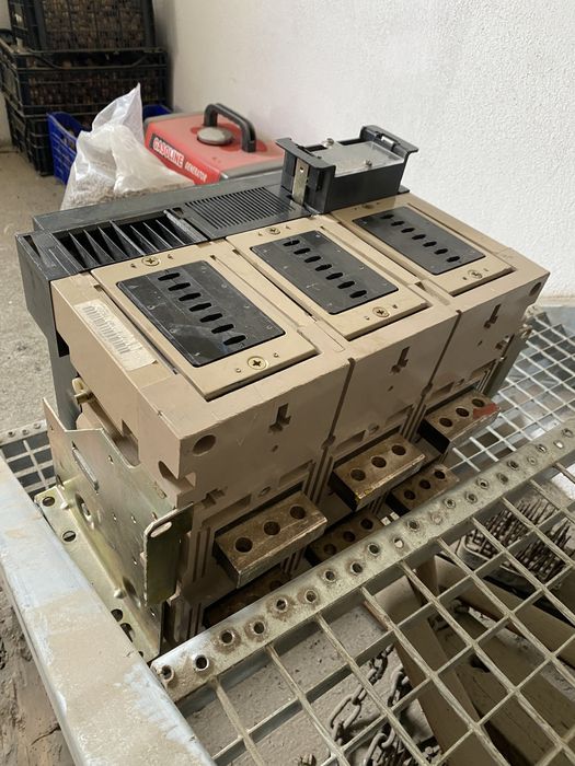 Disjunctor industrial MERLIN GERIN, M20 N1 , 2000A Circuit breaker