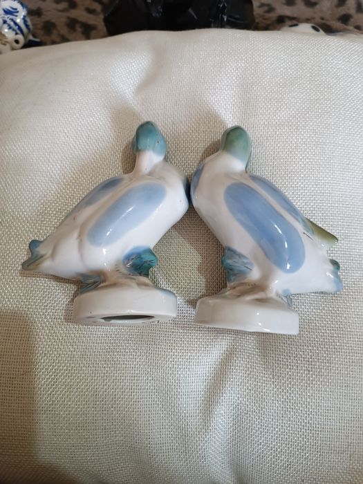 Продаю фарфоровые статуэтки Гжель