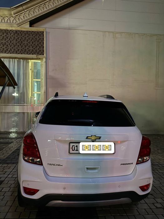 Трекер 1 сотилади 2019 йил Автомат