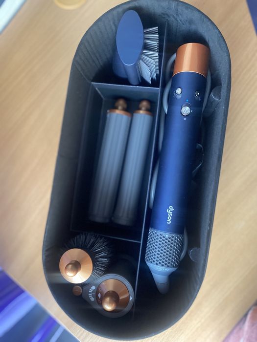 Продам фен + выпрямитель для волос