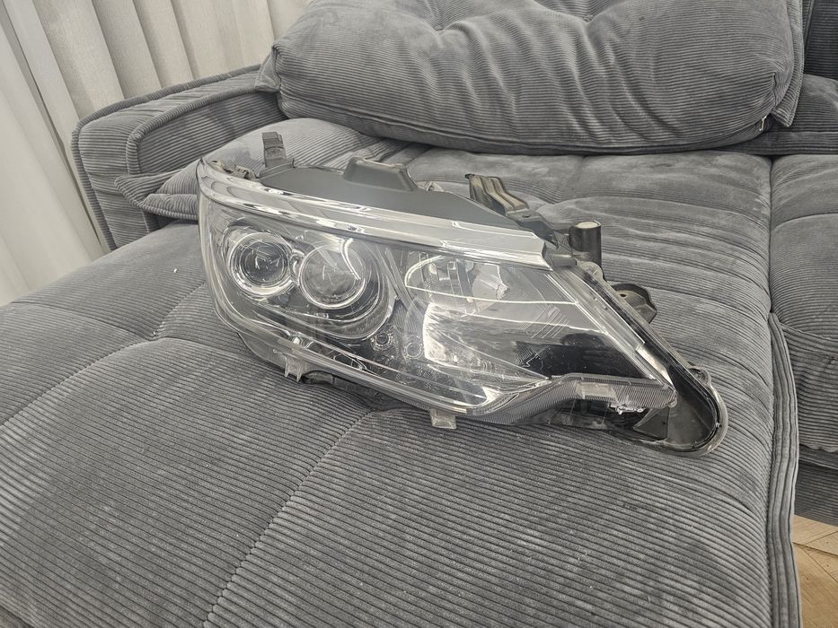 Фара правая 2 линзы  камри 55
