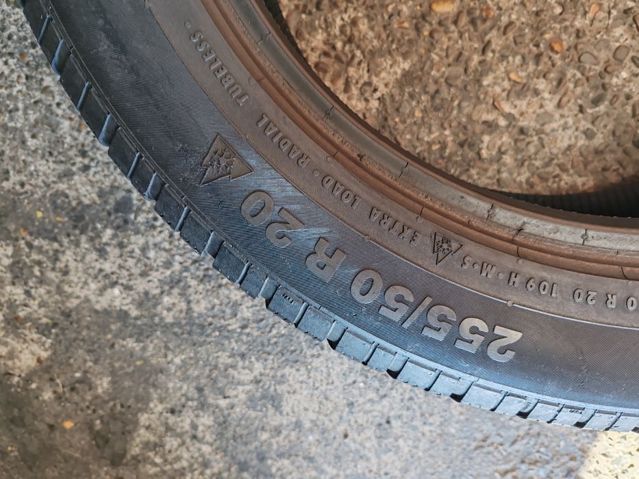 2 anvelope 255 50 20