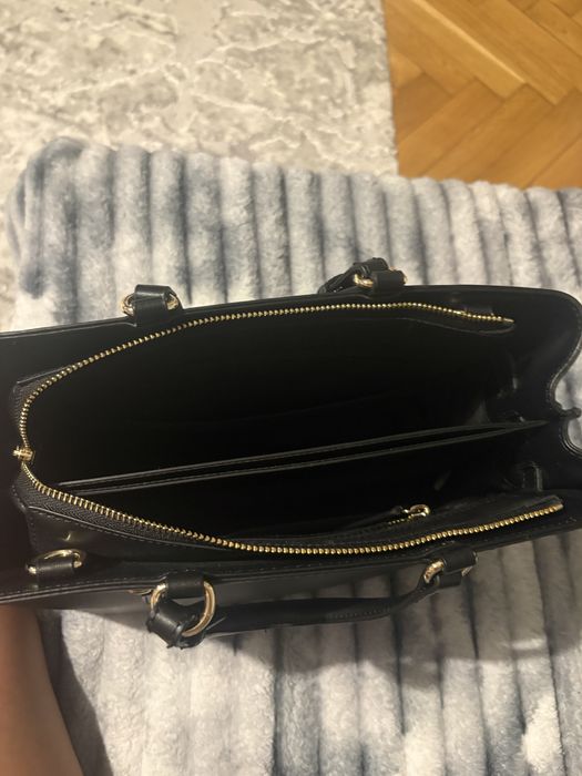 Geantă Tommy Hilfiger neagră originala