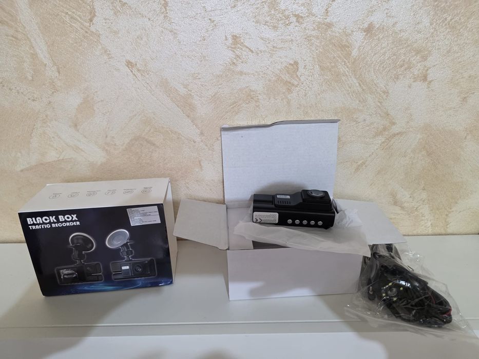 Camera auto de bord noua