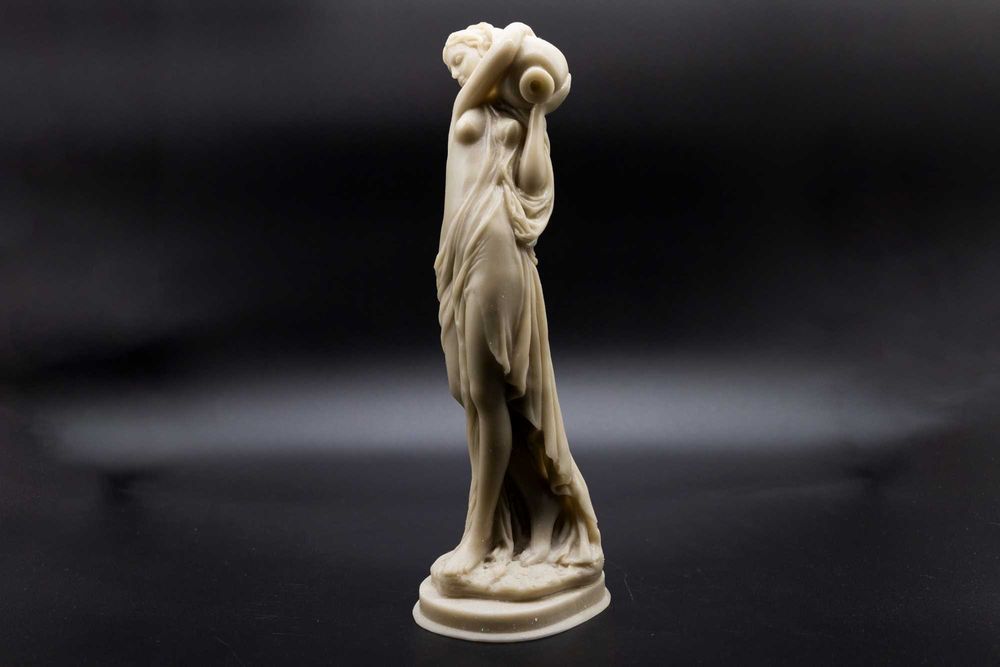 Ръчно изработена мраморна скулптура „Венера“ – гола женска фигура