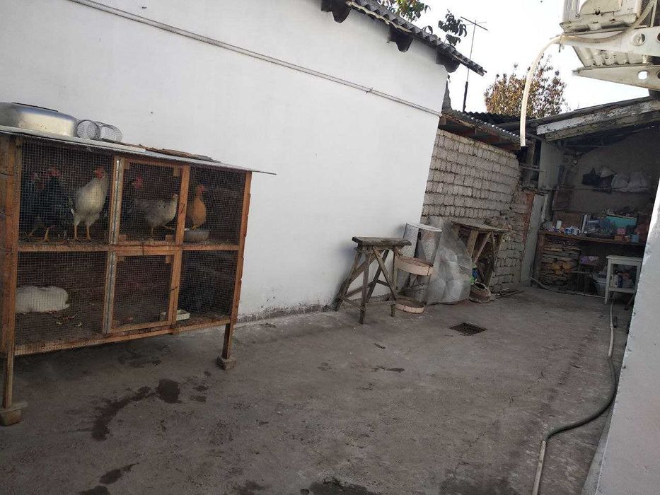 Uy sotiladi Nurafshon Markazida