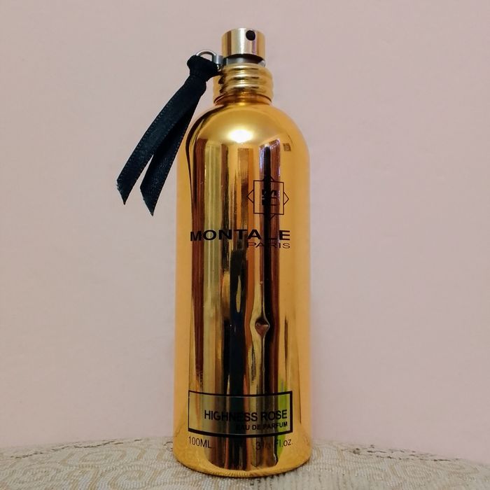 Dzintars Flora bella Lalique Highness rose