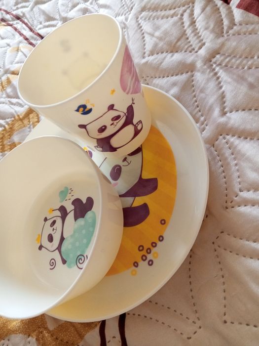 Посуда для кормления ребёнка