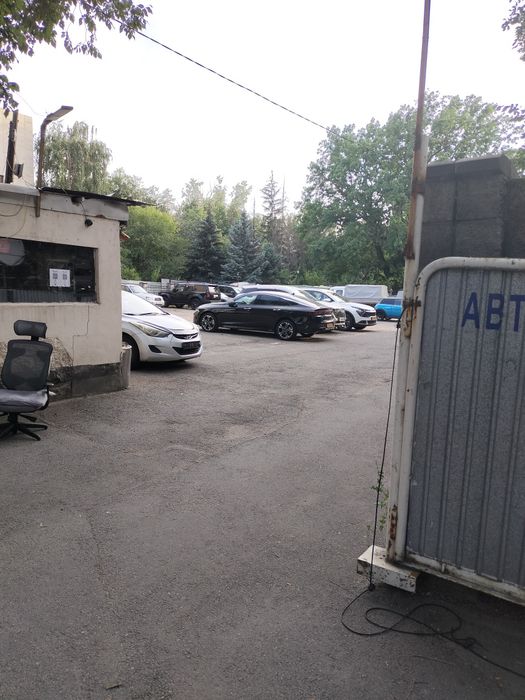 Сдам в аренду место на стоянке.