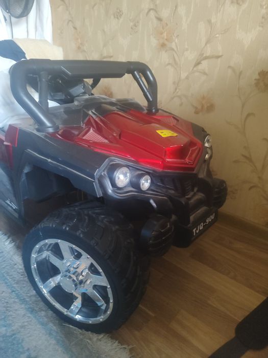Продам электромобиль для детей